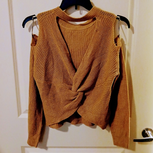 Full circle threads, large, tan - Picture 3 of 4